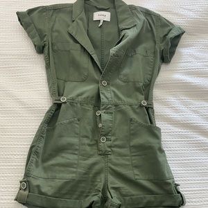 pistola olive romper